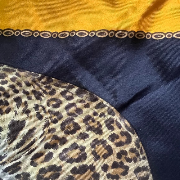 Echo Leopard Scarf Hand Rolled Hem Vintage - Picture 4 of 10